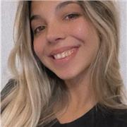 Ciao, sono Jennifer insegnante di Spagnolo.  Abito a Siracusa, Palazzolo Acreide. Sono Argentina.